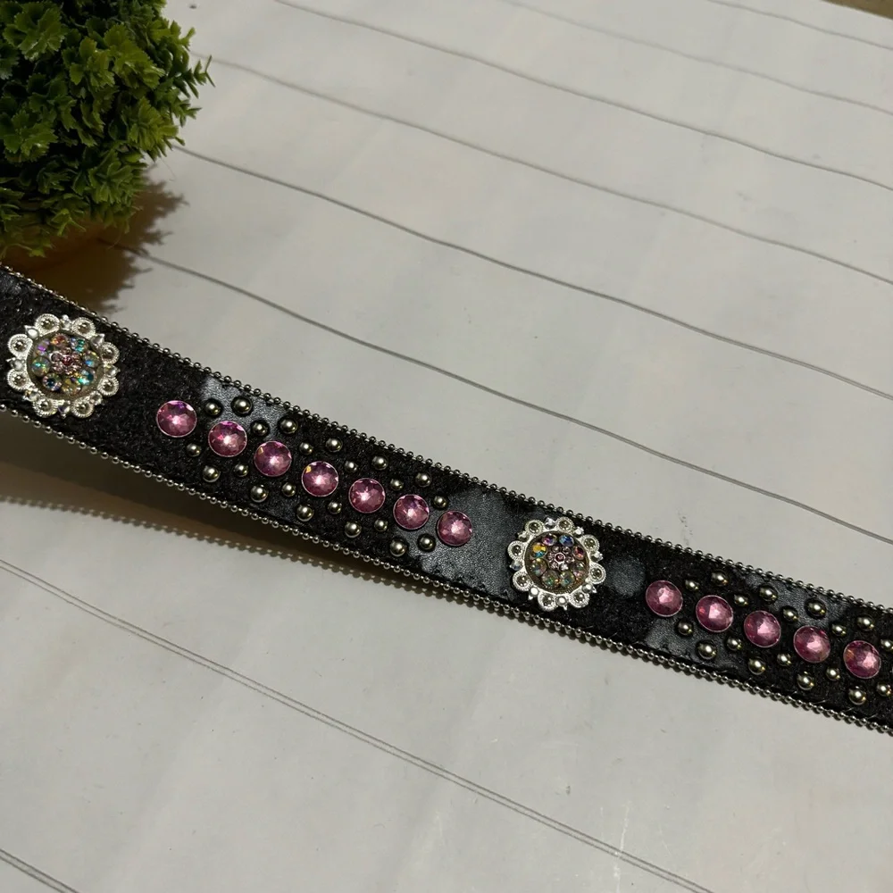 Western Rodeo Festival Pink Bejeweled Belt‎ Women’s Size Medium